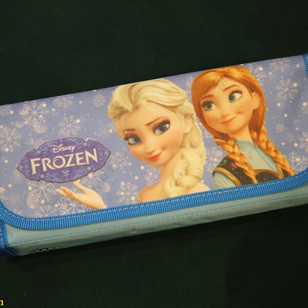 جامدادی السا